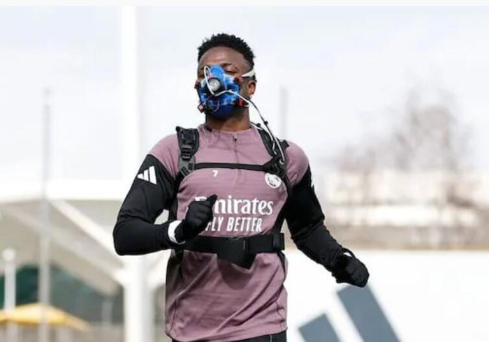 米乐m6更名为易游-ESPN记者探讨皇马今夏如何处理维尼修斯贝林厄姆|维尼修斯-西尔维斯特雷|夏季转会市场|皇家马德里|巴黎圣日耳曼|安切洛蒂_新浪体育_新浪新闻